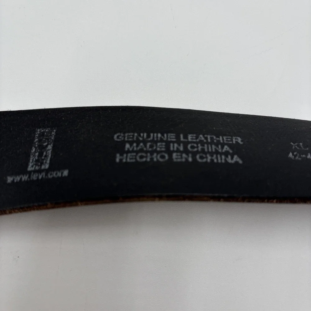 Levi's Strauss & Co Mens‎ Belt And Buckle Size XL 42in-44in Genuine Leather